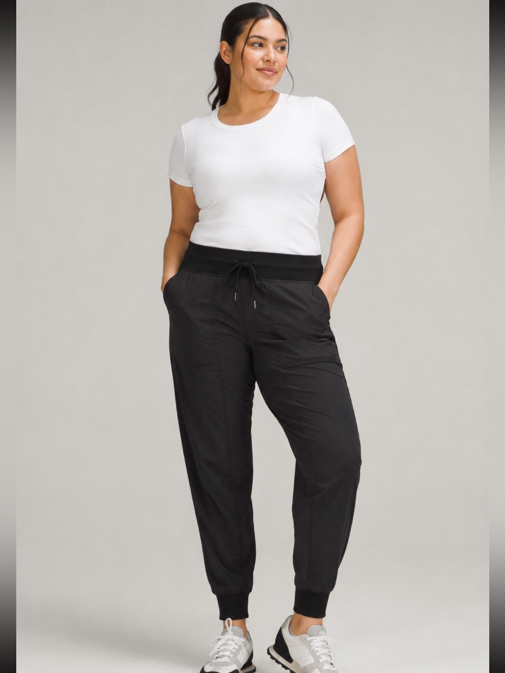 #393 Lululemon Dance Studio Jogger 29” Black Size 18 Swift Ribbed EUC - Picture 1 of 7